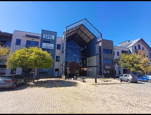 BUSINESS PROPERTY TO RENT IN IRENE